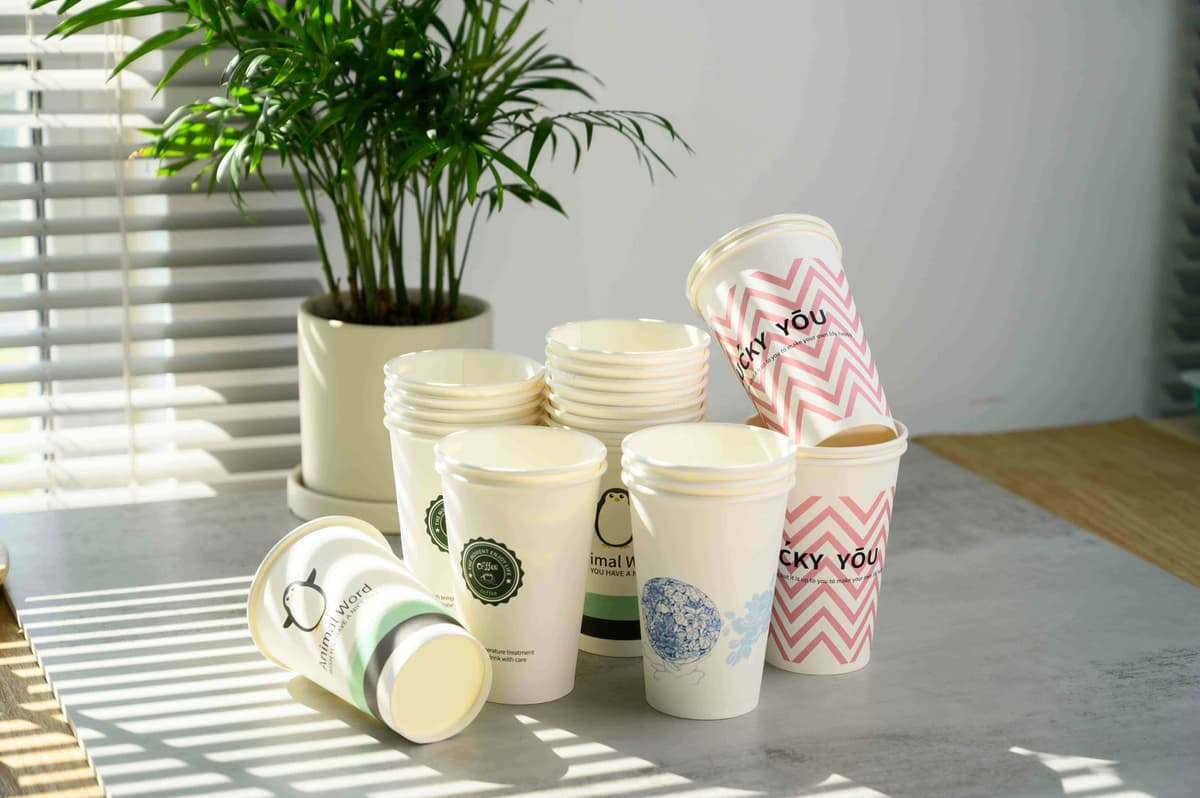 Many coffee cups